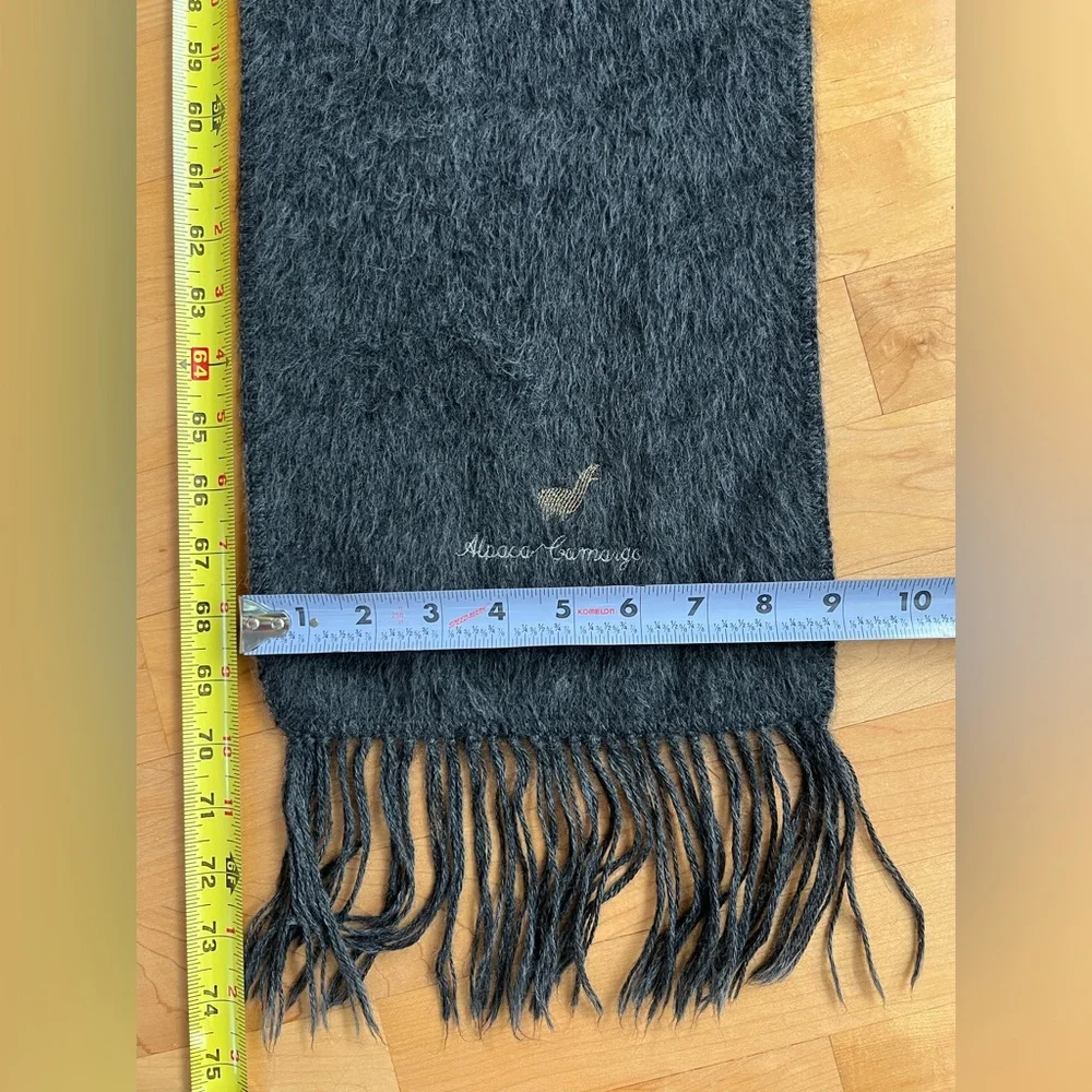 🦙🇵🇪 Long Dark Gray 100% Alpaca Peruvian Scarf with Fringe by Alpaca Camargo